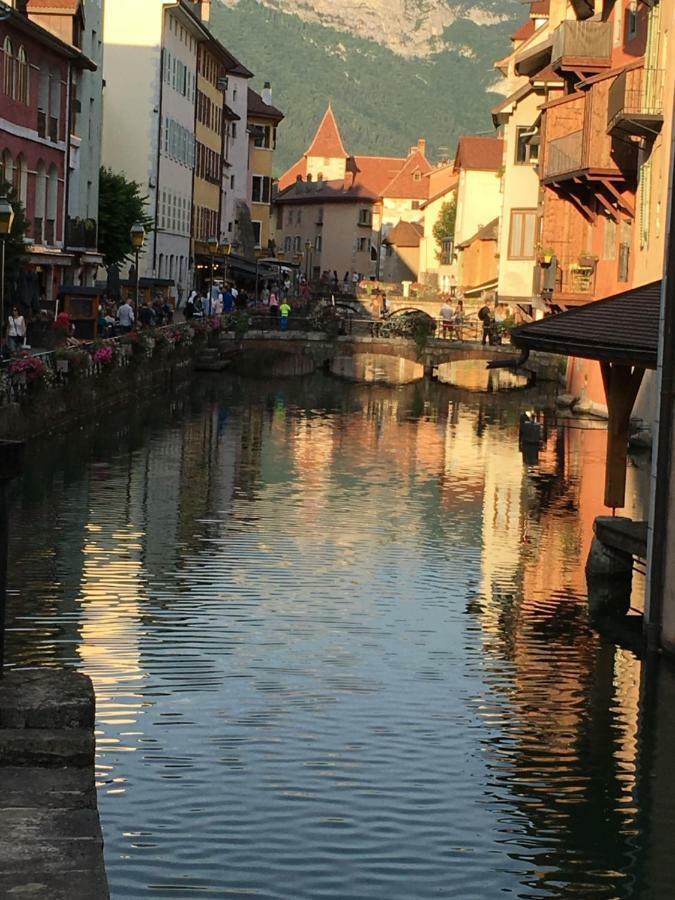 Lodges Du Canal St-Dominique Annecy Exterior photo
